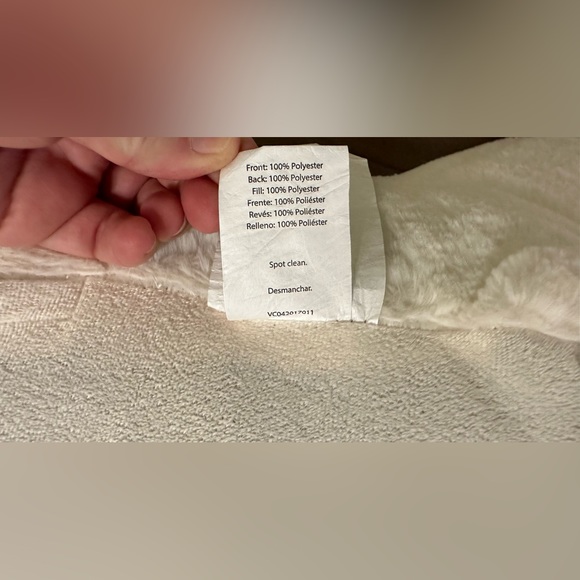 Mainstays Ivory Faux Fur Fluffy Plush Backrest Lounge Pillow - Cozy Comfortable - Picture 13 of 16